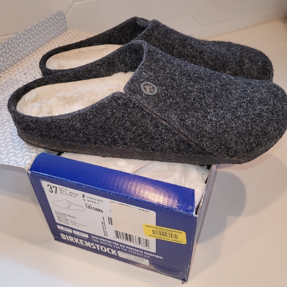 Birkenstock Women's Charcoal Slippers - Picture 5 of 8